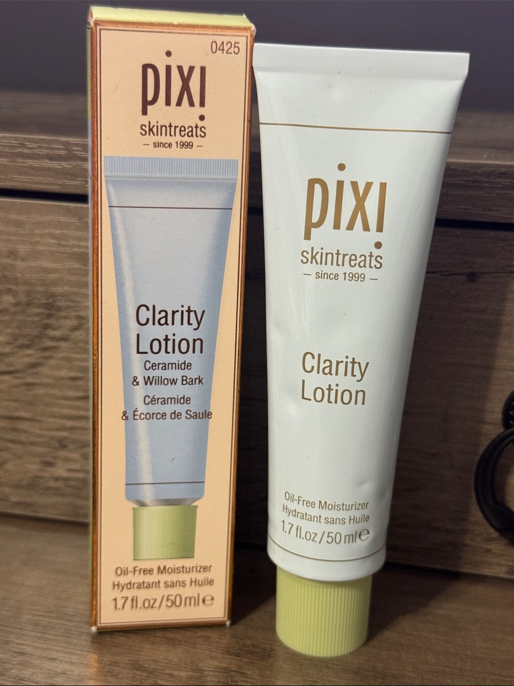 Pixi Skintreats Clarity Lotion, Oil-Free 1.7 oz NIB